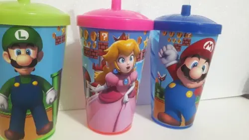 Copo com Tampa e Canudo 500 ml Personagens Super Mario