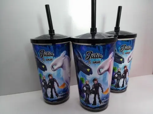 Copo com Tampa e Canudo 500 ml Como Treinar Seu Dragão