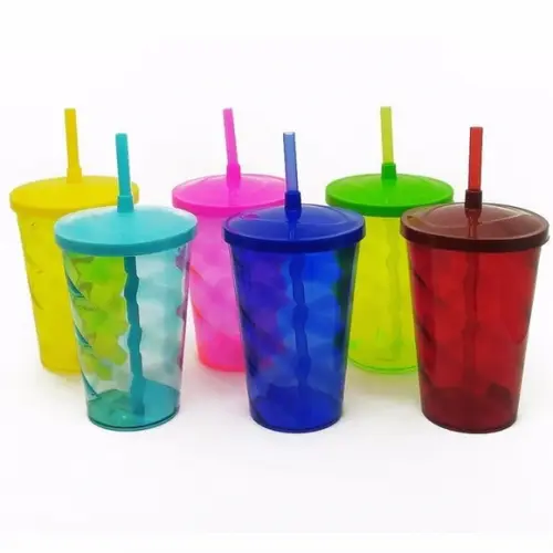 Copo com Tampa e Canudo 500ml Como Treinar Seu Dragão