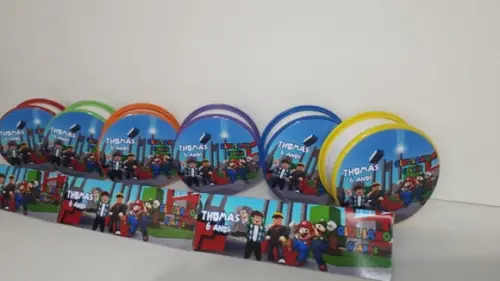 Copo Retratil ou Copo Sanfonado com Dois Temas