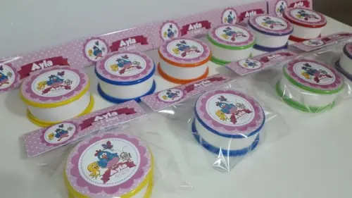 Copo Retratil ou Copo Sanfonado Galinha Pintadinha