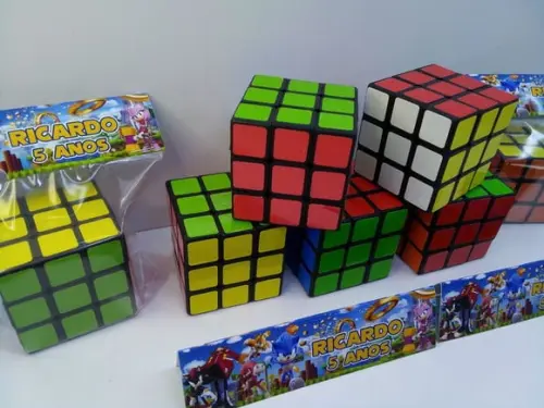Cubo Mágico com Lapela Personalizada no Tema Sonic