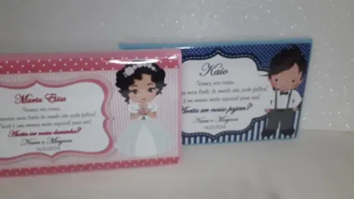 Estojo de Colorir com Desenhos Kit com 46 Peças Dama e Pajem