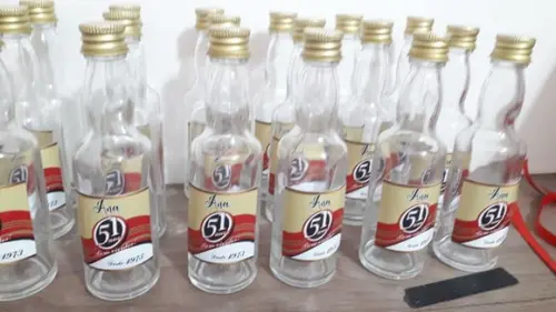Garrafinha de Vidro Cachaça 51