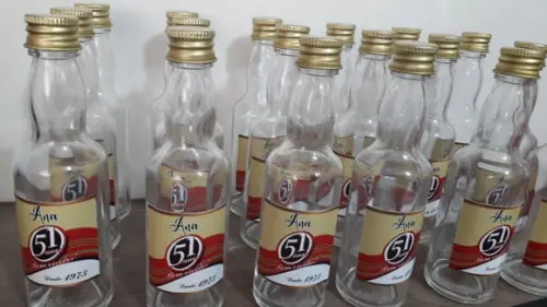 Garrafinha de Vidro Cachaça 51