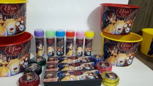 Kit Balde de Pipoca + Bolha de Sabão+ Ioio Tema a Bela e a F
