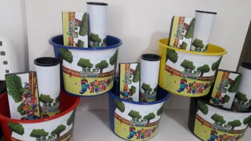Kit Balde de Pipoca + Domino + Pega Varetas Minicraft