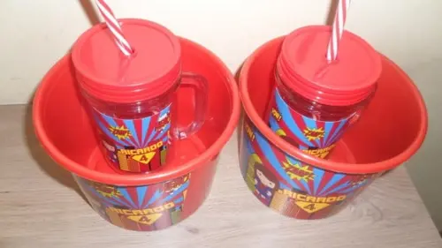 Kit Balde de Pipoca 1,5l+ Caneca Tampa e Canudo 400ml