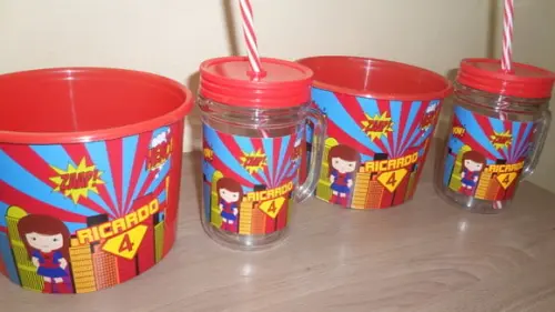 Kit Balde de Pipoca 1,5l+ Caneca Tampa e Canudo 400ml