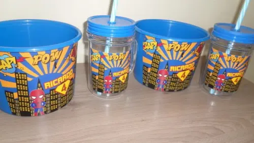 Kit Balde de Pipoca 1,5l+ Caneca Tampa e Canudo 400ml