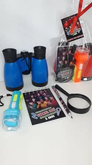 Kit Binoculo + Lanterna + Lupa + Bloquinho + Mini Lápis