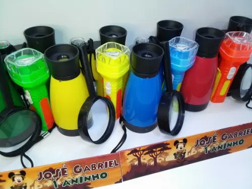 Kit Binoculo + Lanterna + Lupa Tema Mickey Safari