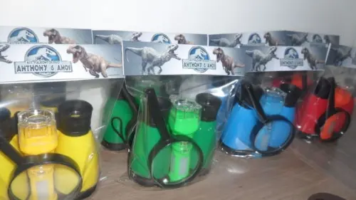 Kit Binoculo + Lanterna + Lupa Tema Dinossauros