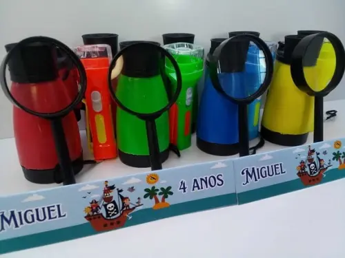 Kit Binoculo + Lanterna + Lupa Tema Pirata