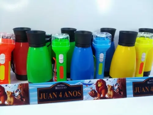 Kit Binoculo e Lanterna Tema o Rei Leão