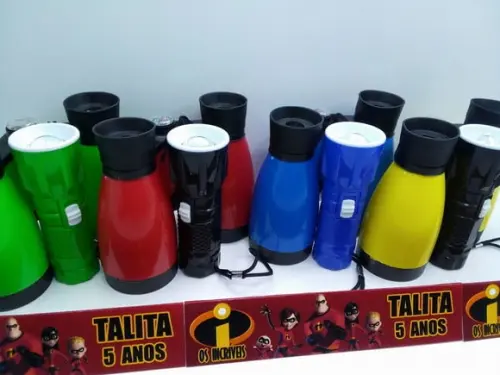 Kit Binoculo e Lanterna Tema os Incríveis
