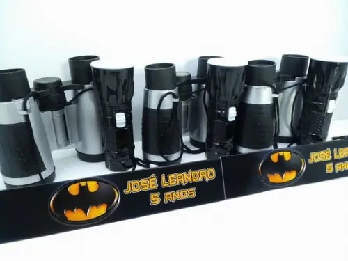 Kit Binoculo Prata + Mini Lanterna Tema Batman