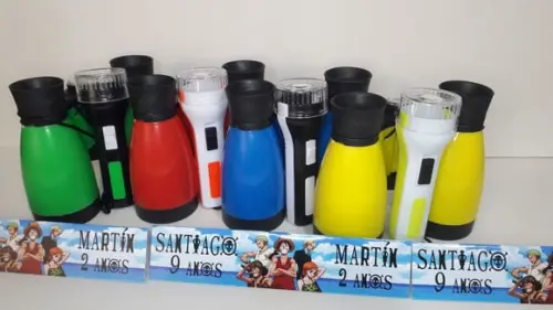 Kit Binoculo Zoom 4 Vezes e Lanterna One Piece