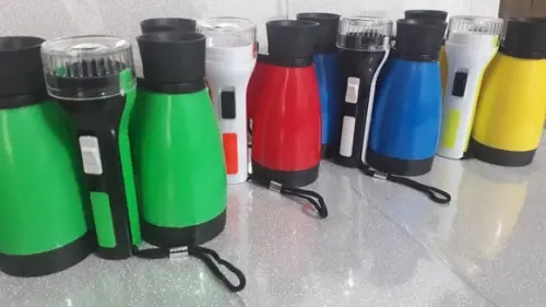 Kit Binóculo Zoom 4 Vezes e Mini Lanterna sem Personalizar