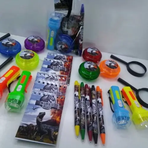 Kit Bloquinho + Caneta + Lanterna + Lupa + Ioio