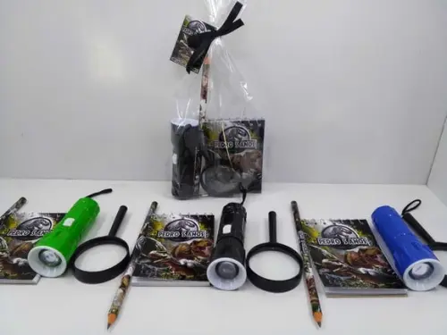 Kit Bloquinho + Mini Lápis + Lanterna + Lupa Dinossauro