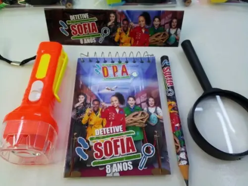 Kit Bloquinho + Mini Lápis + Lanterna + Lupa Trema Detetives