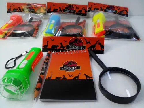 Kit Bloquinho + Mini Lápis + Lanterna+lupa Batman Lego