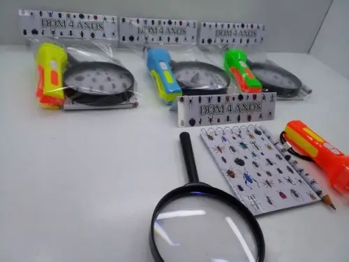 Kit Bloquinho + Mini Lápis+lanterna+lupa Insetos