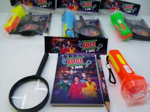 Kit Bloquinho+mini Lápis+lanterna+lupa Detetives