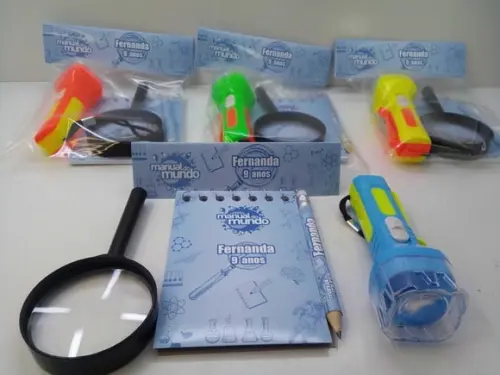 Kit Bloquinho+mini Lápis+lanterna+lupa Manual do Mundo