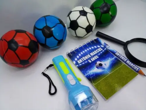 Kit Bola Macia 6x6cm+bloquinho+lápis+lanterna+lupa Futebol