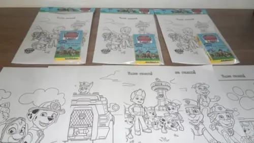 Kit c/ 6 Desenhos para Colorir e Giz de Cera Patrulha Canina