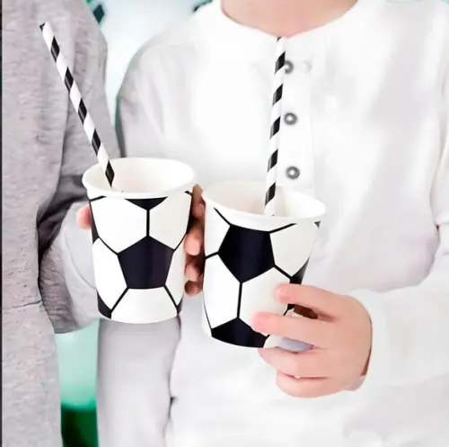 Kit Copo Descartável Futebol 270ml + Canudo de Papel
