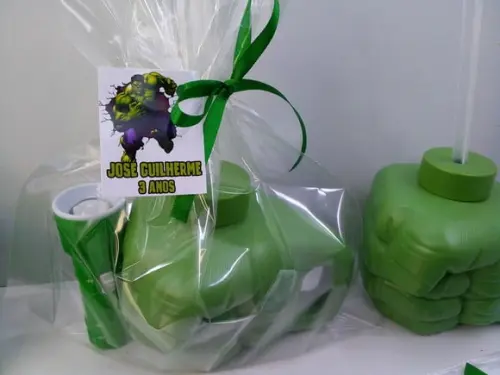 Kit Copo Mão do Hulk 450 ml + Lanterna