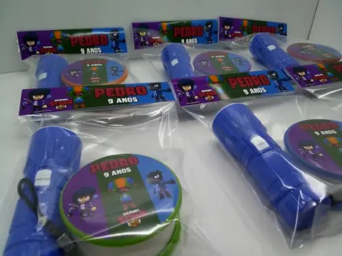 Kit Copo Retratil + Mini Lanterna Brawl Stars