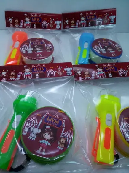 Kit Copo Retratil + Mini Lanterna Circo Vermelho