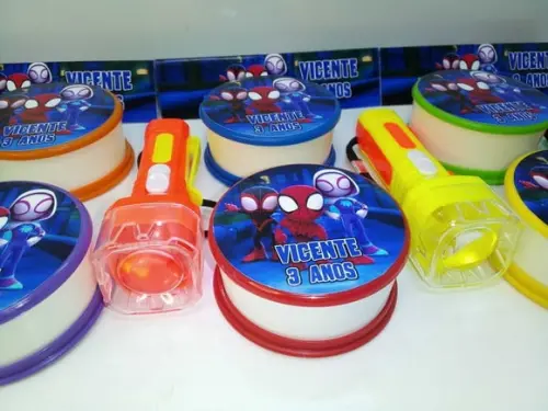 Kit Copo Retratil + Mini Lanterna Homem Aranha e Sua Turma