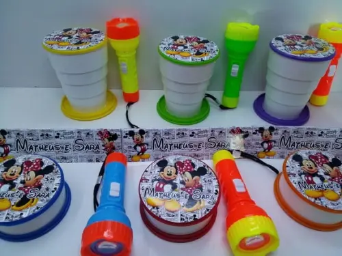 Kit Copo Retratil + Mini Lanterna Minnie e Mickey