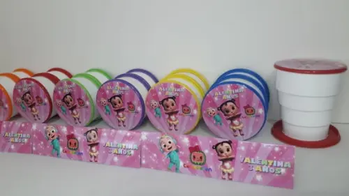 Kit Copo Retratil + Mini Lanterna Personalizado Vingadores