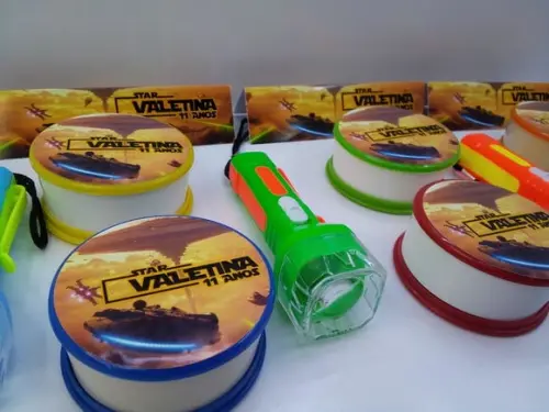 Kit Copo Retratil + Mini Lanterna Star Wars