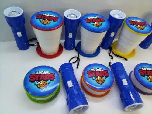 Kit Copo Retratil + Mini Lanterna Tema Brawl Stars