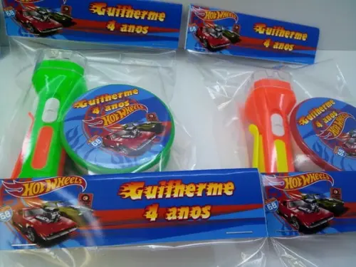 Kit Copo Retratil + Mini Lanterna Tema Hot Wheels