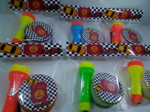 Kit Copo Retratil + Mini Lanterna Tema Corrida