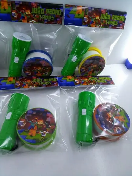 Kit Copo Retratil + Mini Lanterna Tema Minecraft