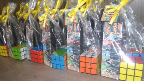 Kit Cubo Magico + Dominó Personalizado em Qualquer Tema