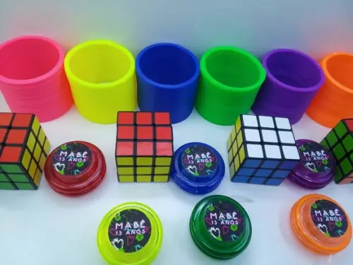Kit Cubo Mágico + Mola Maluca + Ioiô Tema Neon