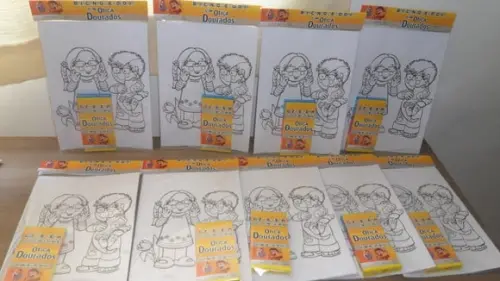 Kit de Desenhos para Colorir com Giz de Brindes para Empresa