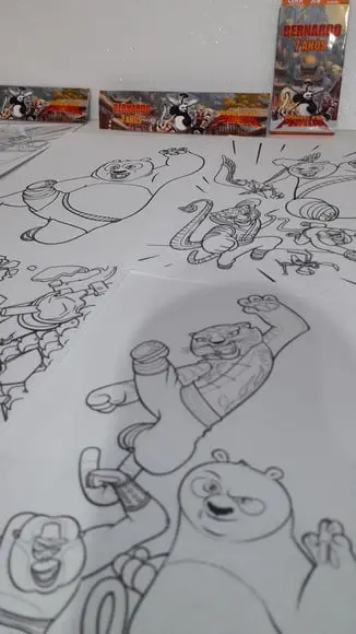 Kit de Desenhos para Colorir com Giz de Cera Kung Fu Panda