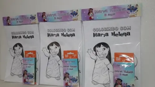 Kit de Desenhos para Colorir com Giz de Cera Lilo e Stitch