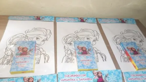 Kit de Desenhos para Colorir com Giz de Cera Tema Frozen